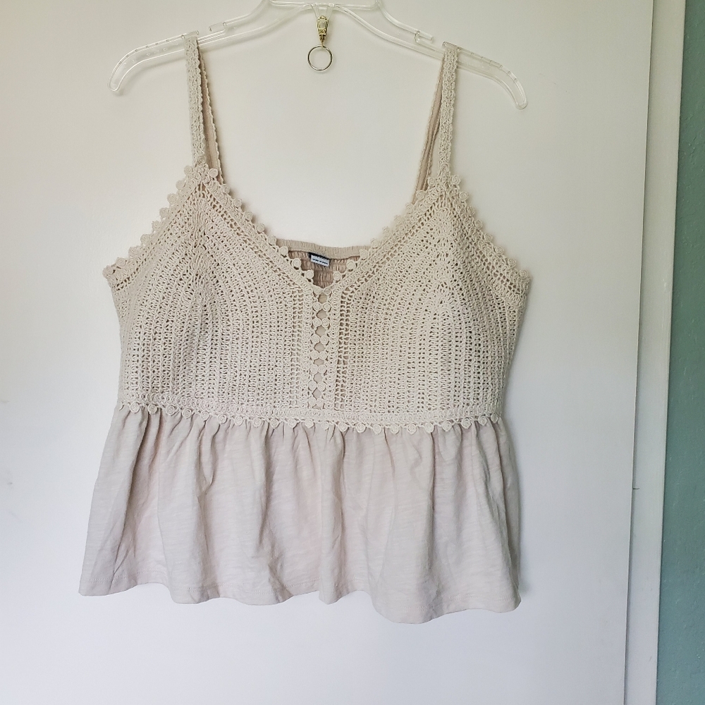 Old Navy Women's Cream Crochet Cropped Peplum Tank Top Sz Large Cottage NWT